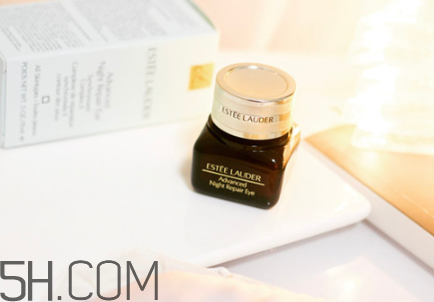 雅詩蘭黛紅石榴球型眼霜好用嗎？科顏氏和雅詩蘭黛眼霜哪個好？