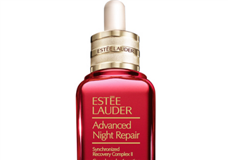 雅詩(shī)蘭黛小紅瓶好用嗎？whoo后和雅詩(shī)蘭黛哪個(gè)好？