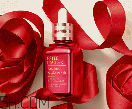 雅詩蘭黛小紅瓶好用嗎？whoo后和雅詩蘭黛哪個(gè)好？