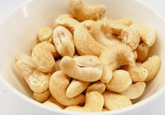 腰果會回奶嗎？腰果哪些人不能吃