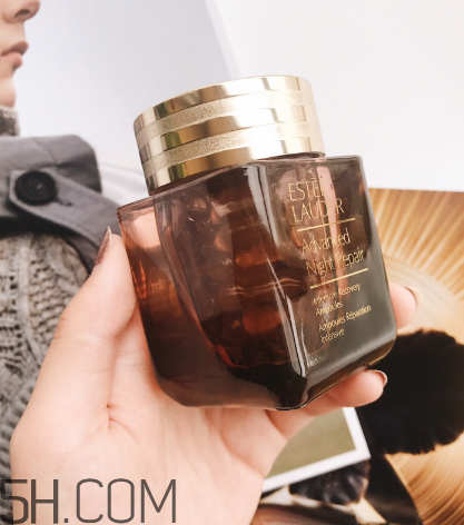 雅詩(shī)蘭黛安瓶膠囊好用嗎？雅詩(shī)蘭黛安瓶膠囊使用方法