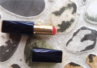 雅詩蘭黛口紅350好看嗎？雅詩蘭黛370口紅好看嗎？