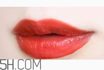 雅詩蘭黛孕婦可以用嗎？雅詩蘭黛口紅最火色號推薦