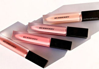 burberry啞光絲絨唇釉色號(hào)試色_評(píng)測(cè)