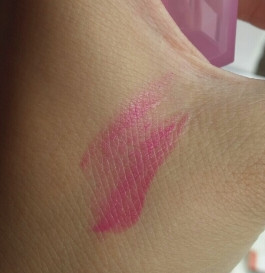 輕唇膏是口紅嗎？輕唇膏和口紅的區(qū)別