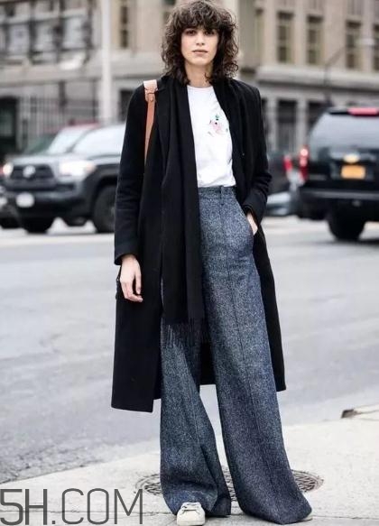 闊腿褲配大衣好看嗎？冬天闊腿褲配大衣圖片