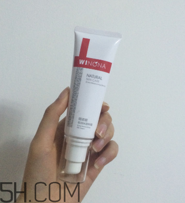 薇諾娜bb霜成分 薇諾娜bb霜堵塞毛孔嗎？