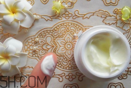 歌麗姬寶素顏霜副作用 歌麗姬寶素顏霜含鉛汞嗎？