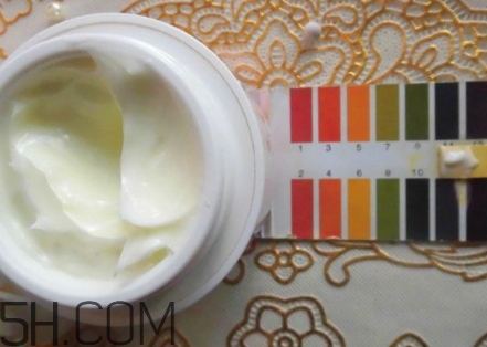 歌麗姬寶素顏霜副作用 歌麗姬寶素顏霜含鉛汞嗎？