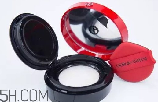 嬌蘭氣墊和阿瑪尼氣墊哪個(gè)好？