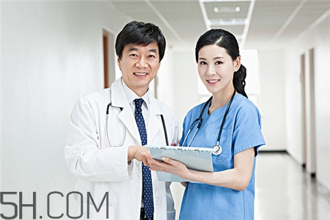 老花眼能恢復(fù)正常嗎？老花眼可以考駕照嗎？