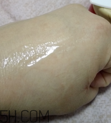 御泥坊紅石榴眼霜怎么樣？御泥坊紅石榴眼霜好用嗎？