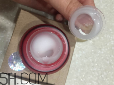 御泥坊紅石榴眼霜怎么樣？御泥坊紅石榴眼霜好用嗎？