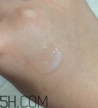 御泥坊紅石榴眼霜怎么樣？御泥坊紅石榴眼霜好用嗎？