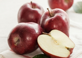 花牛蘋果有糖心能吃嗎？花牛蘋果的皮有臘可以吃嗎