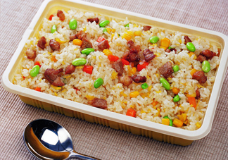 蛋炒飯?jiān)趺醋鲎屆恳活w米上都有蛋？蛋炒飯有什么營養(yǎng)