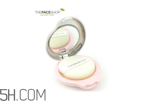 控油粉餅適合什么皮膚？eglips馬卡龍粉餅試色