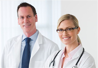 老花眼能恢復(fù)正常嗎？老花眼可以考駕照嗎？