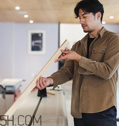 燈芯絨面料會掉色嗎？燈芯絨怎么洗不掉色？