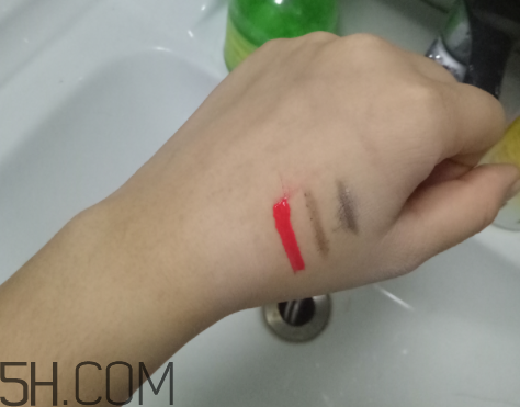 一葉子酪梨潔面乳怎么樣？一葉子酪梨潔面乳好用嗎？