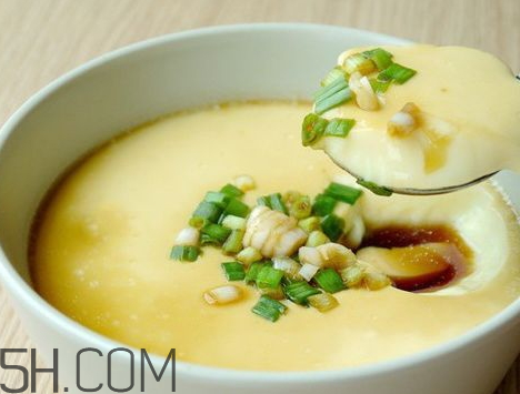 蒸雞蛋為什么會變綠 雞蛋羹為什么會變綠 蒸雞蛋為什么會變綠 雞蛋羹為什么會變綠