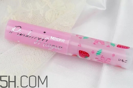 變色潤唇膏什么牌子好？變色唇膏怎么洗掉？