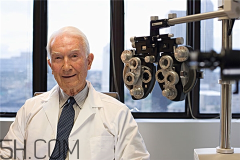 胃出血可以吃蘋果嗎？胃出血可以喝酸奶嗎？