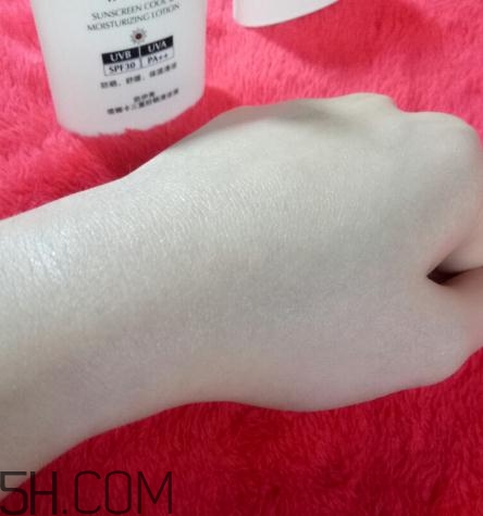 凱伊秀防曬霜好用嗎？凱伊秀防曬霜評(píng)測(cè)
