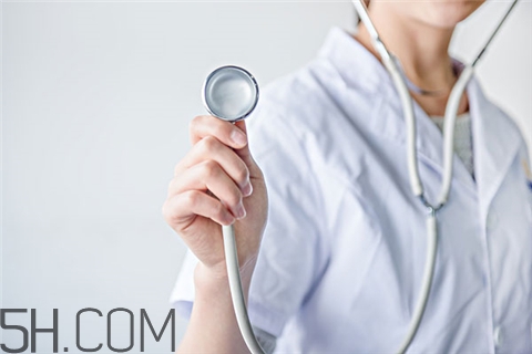 胃出血和胃潰瘍哪個嚴重？胃出血和胃潰瘍好治嗎？