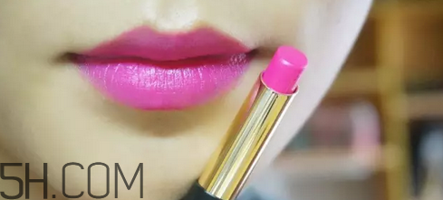 mistine羽翼口紅哪個色最火？mistine口紅在泰國賣多少錢？