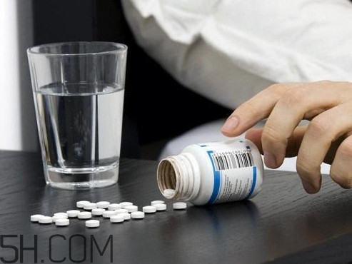 安定片吃一片能睡多久？安定片和安眠藥的區(qū)別