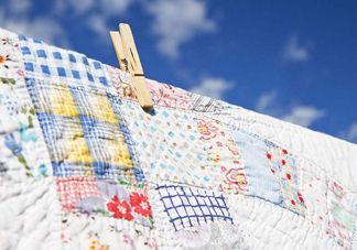 為什么曬過(guò)被子有一股味道？曬完被子千萬(wàn)別拍是怎么回事？