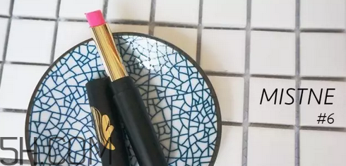 mistine羽翼口紅哪個色最火？mistine口紅在泰國賣多少錢？