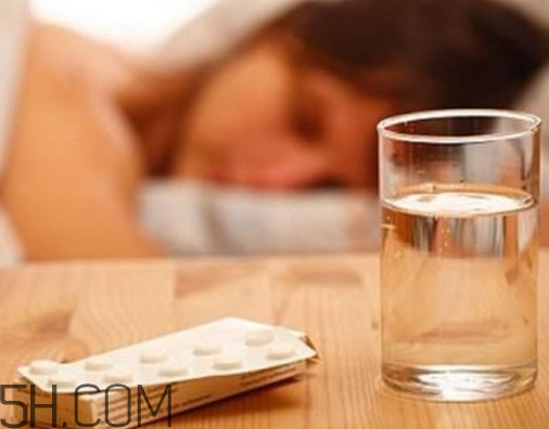 安眠藥吃多少會昏睡？安眠藥吃一片能叫醒嗎