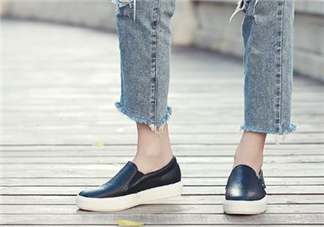 樂福鞋要穿襪子嗎？樂福鞋配什么襪子？