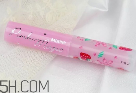 mistine草莓唇膏要不要卸妝？mistine草莓變色唇膏原理