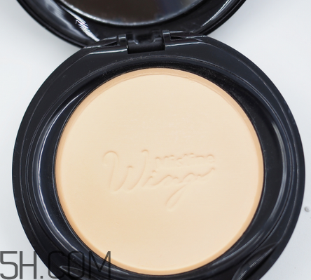 mistine羽翼粉餅真假圖對比 mistine羽翼粉餅測評 mistine羽翼粉餅真假圖對比 mistine羽翼粉餅測評