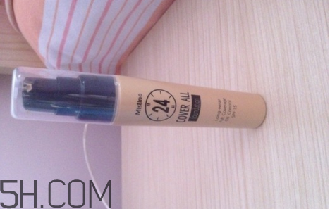 泰國(guó)mistine粉底液多少錢(qián)？mistine粉底液真假對(duì)比