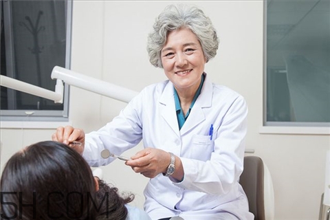 骨折是什么感覺？骨折是輕傷還是重傷？