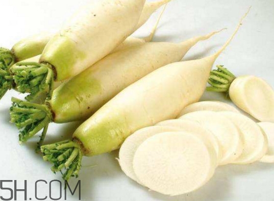 新鮮蘿卜皮是什么意思？東北話吃蘿卜皮長大的是什么意思