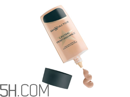 用完氣墊bb霜再用粉底液會(huì)怎樣？粉底液能遮瑕嗎？