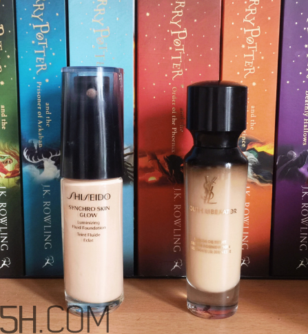 資生堂智能粉底液和ysl逆齡對比 資生堂智能粉底液控油持妝嗎 資生堂智能粉底液和ysl逆齡對比 資生堂智能粉底液控油持妝嗎