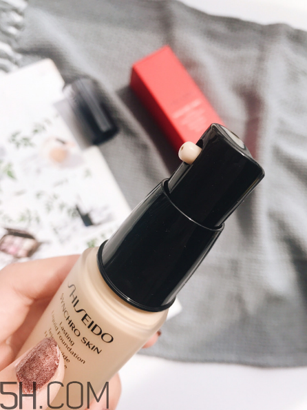 資生堂智能粉底液和ysl逆齡對比 資生堂智能粉底液控油持妝嗎 資生堂智能粉底液和ysl逆齡對比 資生堂智能粉底液控油持妝嗎