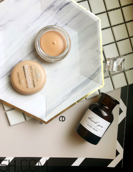 essence慕斯粉底霜好用嗎？essence慕斯粉底霜多少錢？