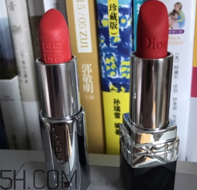 迪奧888和紀(jì)梵希304一樣嗎？迪奧888和紀(jì)梵希304試色對(duì)比