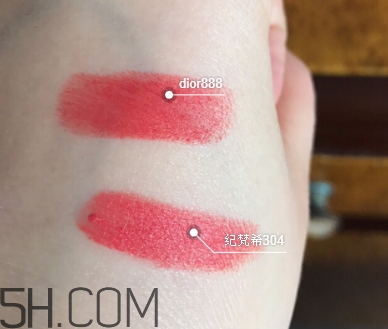 迪奧888和紀(jì)梵希304一樣嗎？迪奧888和紀(jì)梵希304試色對(duì)比