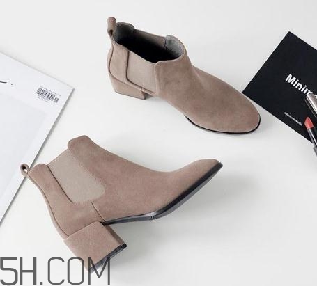 磨砂鞋子可以用水洗嗎？磨砂皮鞋用水洗會(huì)怎樣？