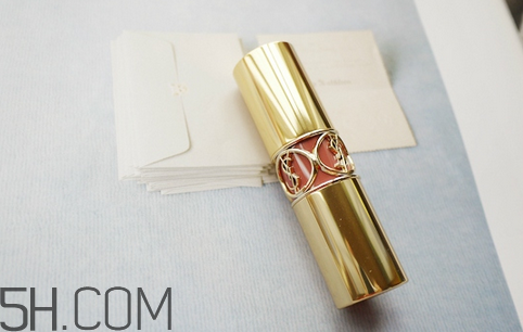 ysl唇膏哪個(gè)滋潤 ysl方管熱門色號推薦