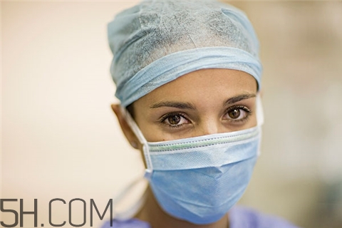 骨折做手術(shù)要多久？骨折做完手術(shù)吃什么？