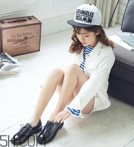 漆皮鞋子容易皺嗎？漆皮鞋子磨腳怎么辦？